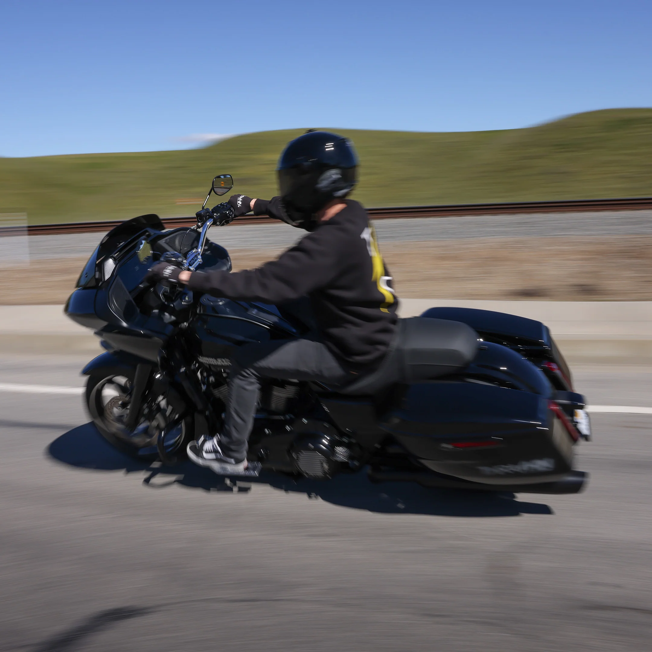 2024+ High Bend Bars - Chrome - Image 9