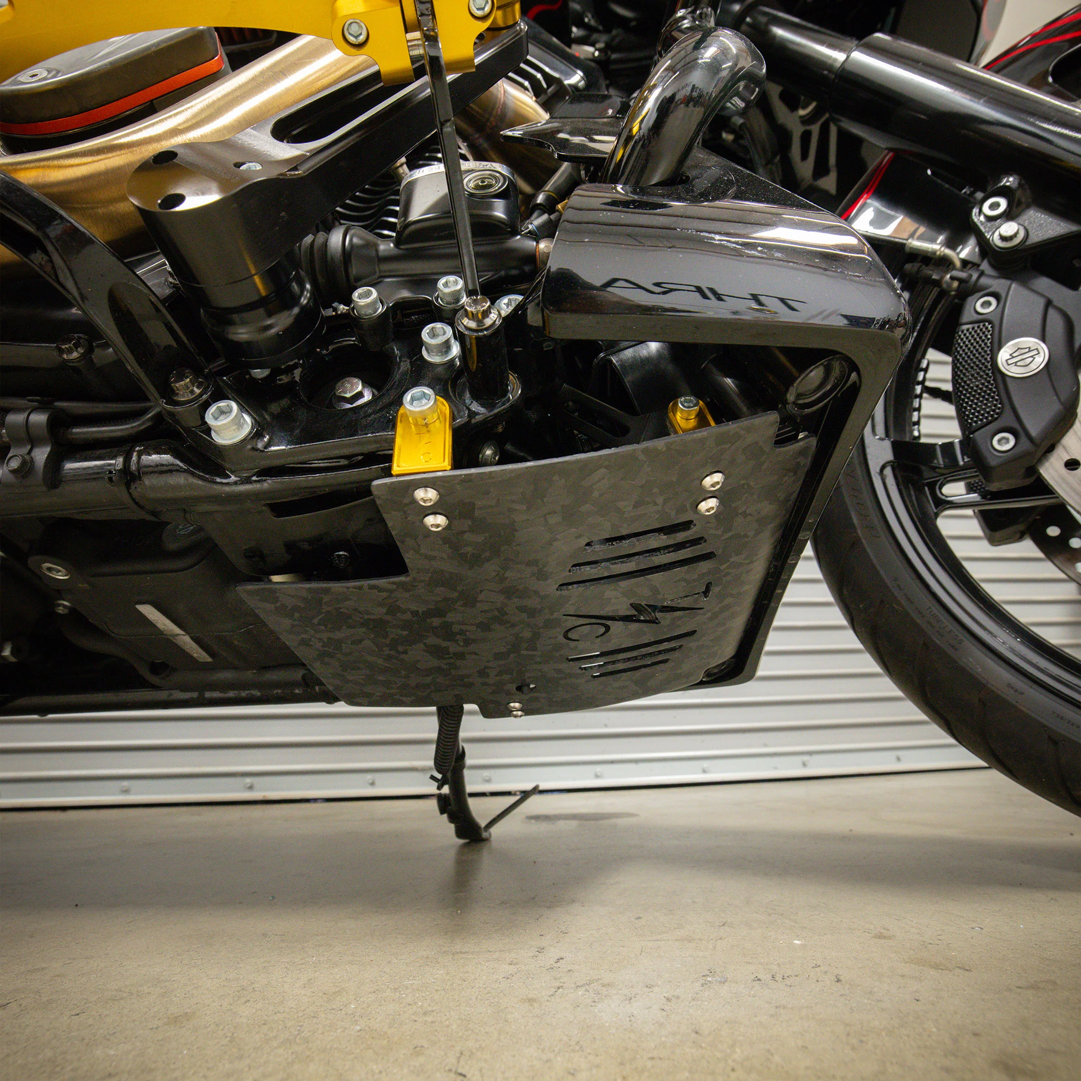 2024+ Touring Skid Plate - Real Forged Carbon W/ Gold Brackets - Image 8