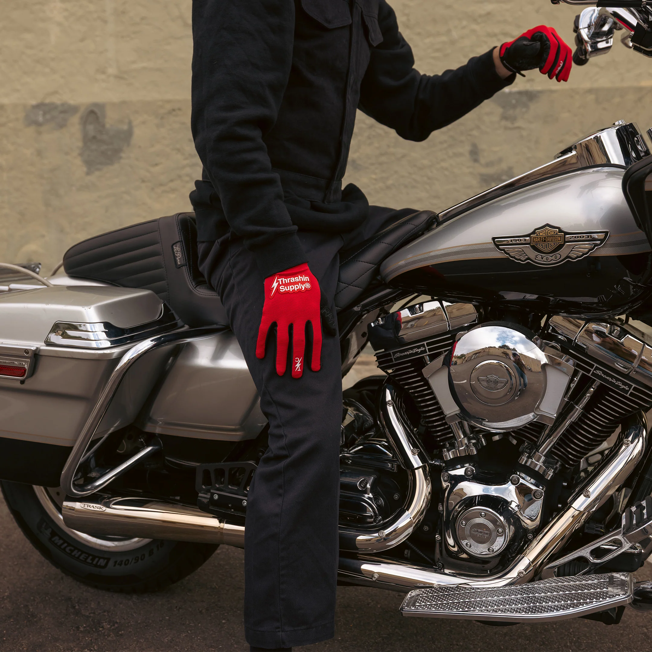 Official - Stealth Gloves - Red - Image 7