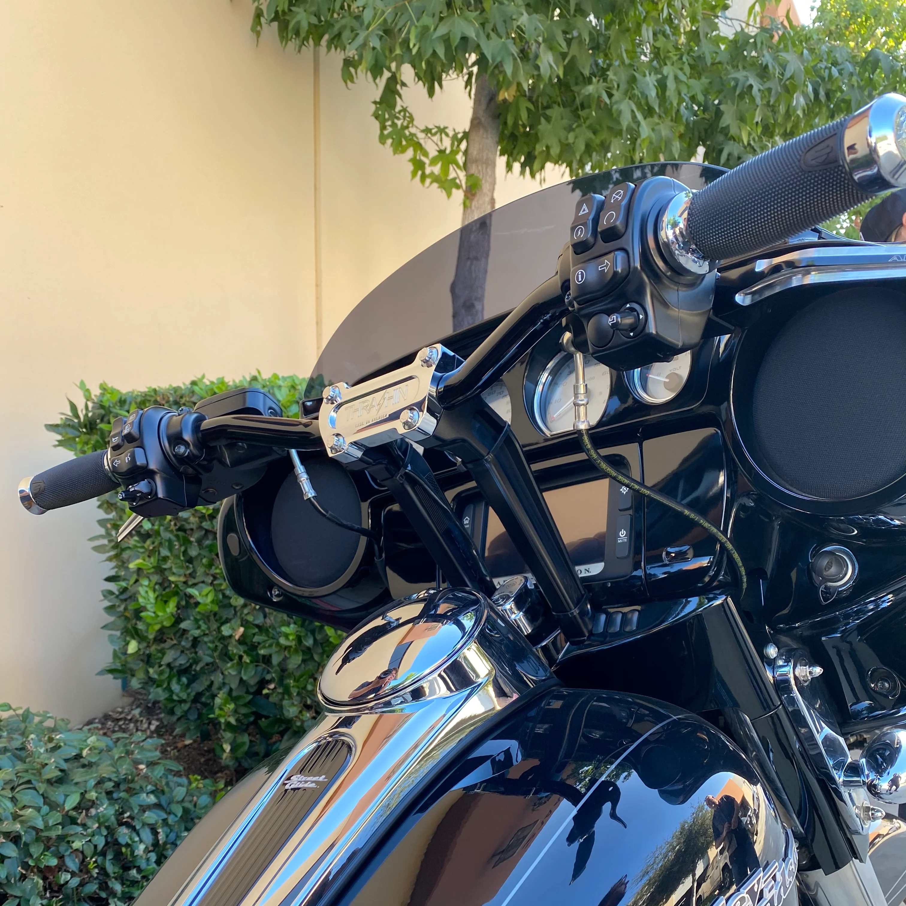 Street Glide Riser Adapter - Image 4